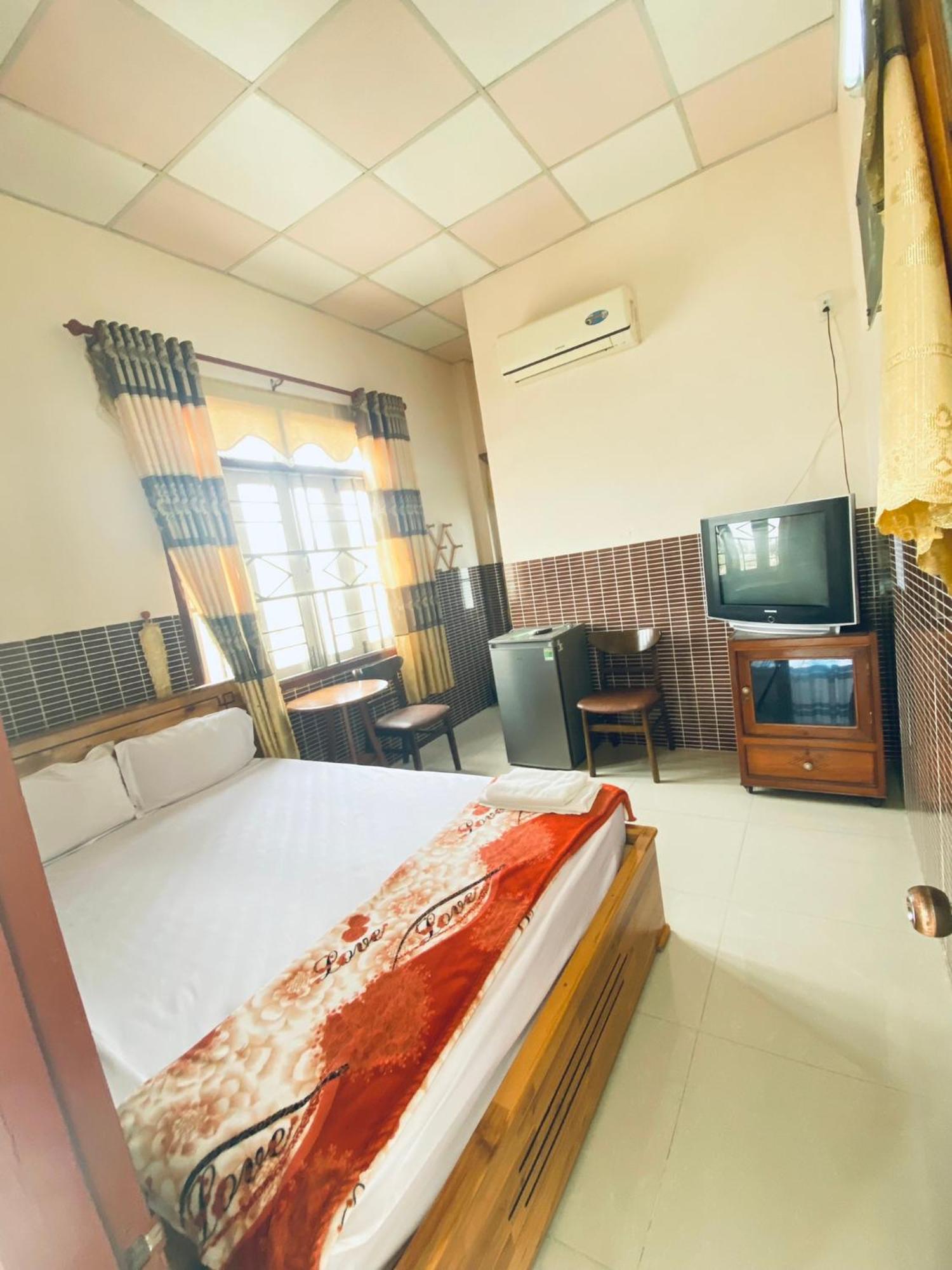 Ngoc Nga Hotel Phan Rang Phòng bức ảnh
